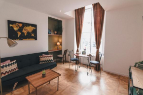 Modern apartment in Aberdeen City Centre, Guild street, free WiFi